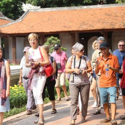 Việt nam đón hơn 4 triệu lượt khách quốc tế trong 5 tháng